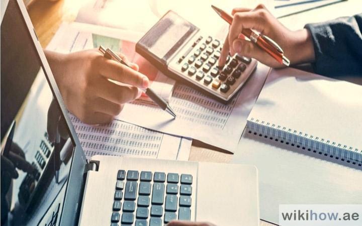 How to Calculate Gratuity for Domestic Workers in 2025